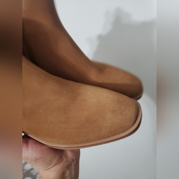 Vaneli Tan Leather Boots - Picture 3 of 10